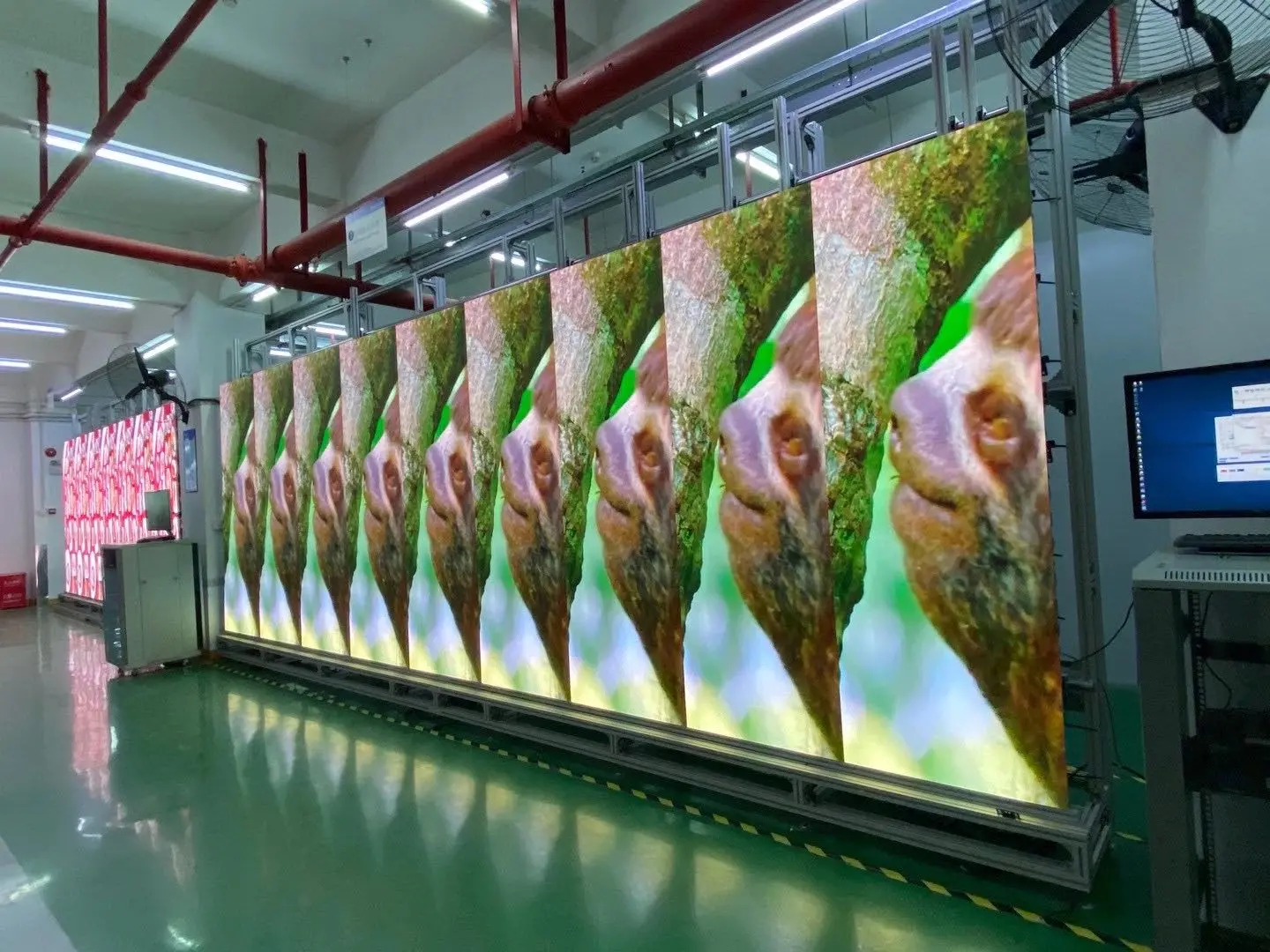 LED Display Monitor